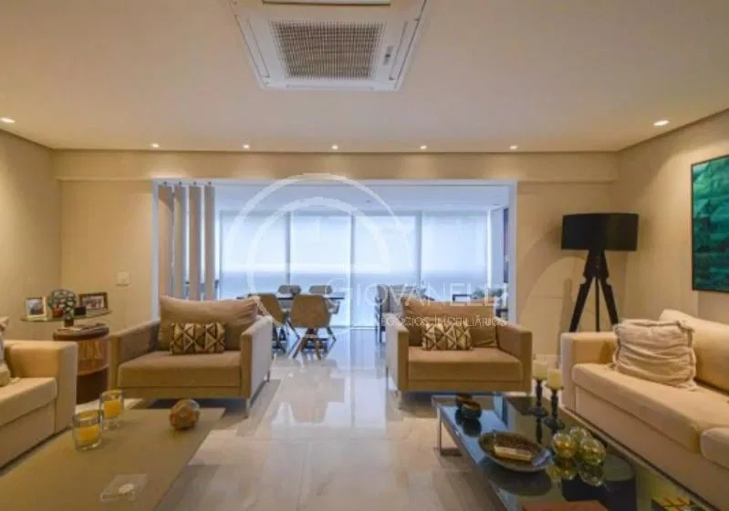 Furnished apartment with 4 en-suite bedrooms — photo 23