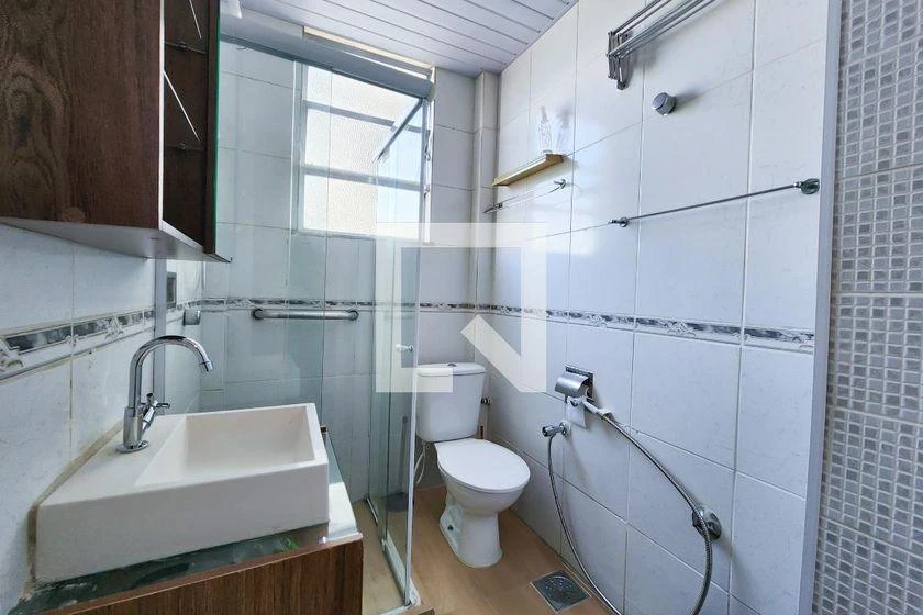 Washing machine in a one-bedroom apartment, 43 m² — photo 12