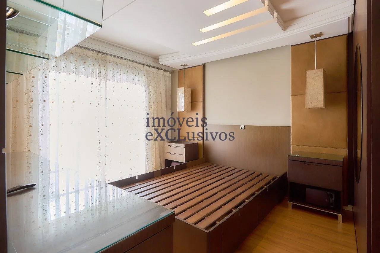 Floor-to-ceiling windows in a 3-bedroom apartment, 146 m² — photo 28