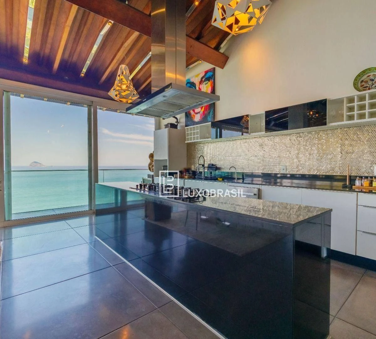 Furnished 800 m² house with 5 en-suite bedrooms — photo 15