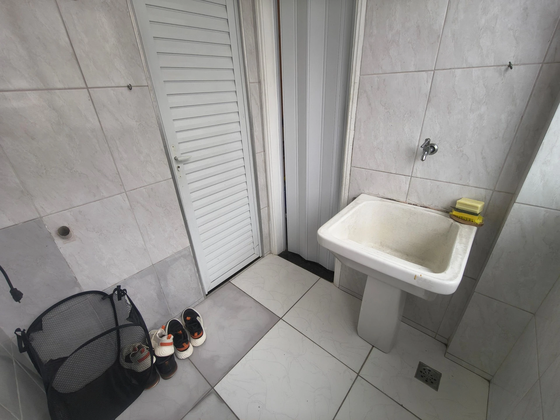 Apartment with 2 bedrooms and a balcony — photo 18