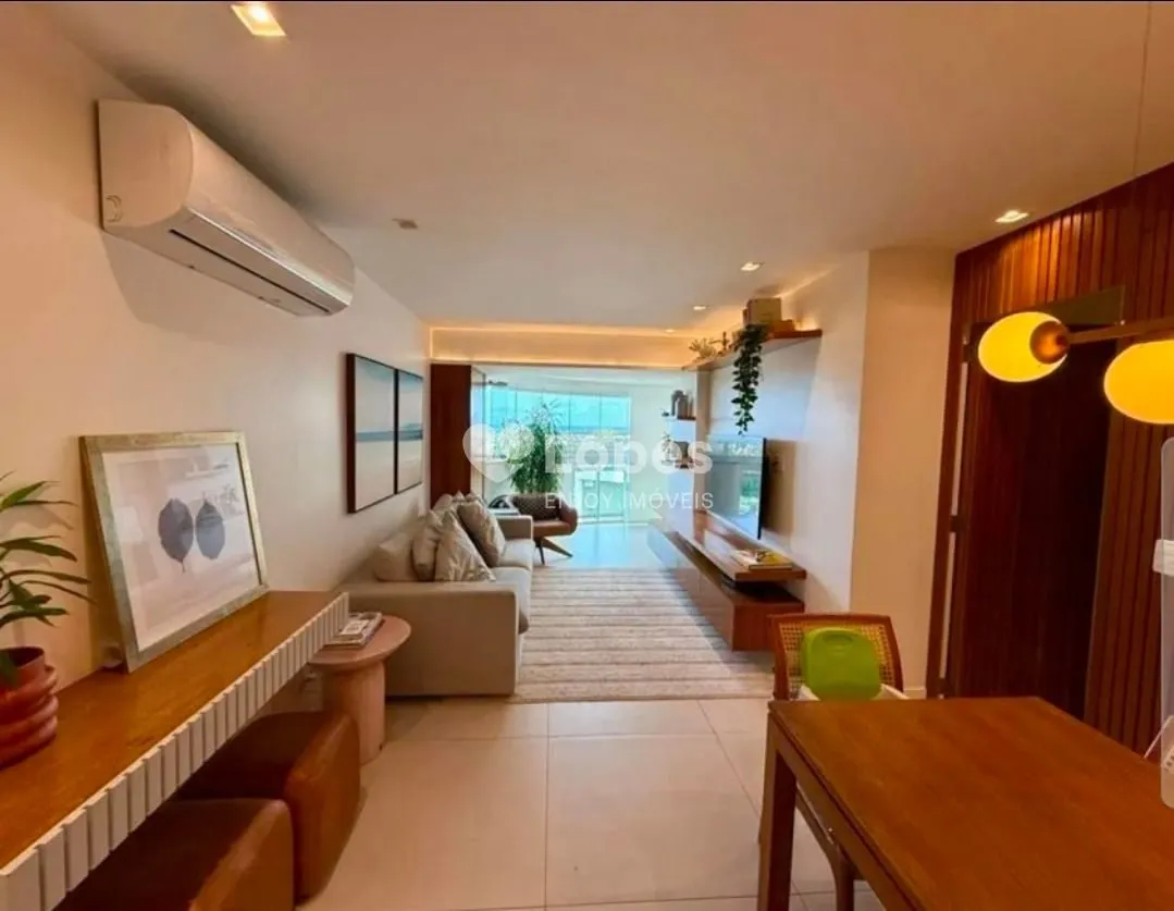 Квартира 221 м² з 4 спальнями та 3 ванними — photo 9