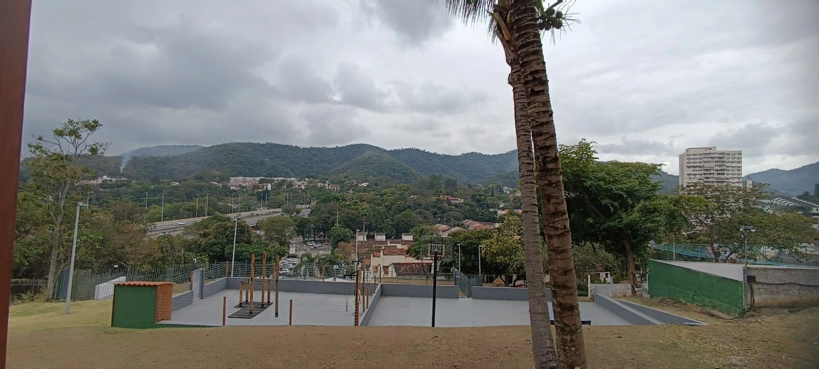 2 quartos e vista para as montanhas: casa de 76 m² — photo 22