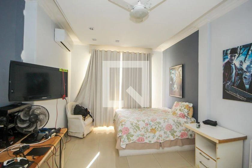 Furnished apartment, 230 m², with a walk-in closet — photo 11