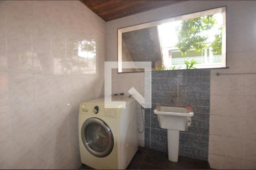 3 quartos e máquina de lavar: casa de 500 m² — photo 16
