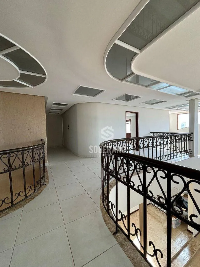 House with 6 bedrooms and 720 m² plus 4 parking — photo 36