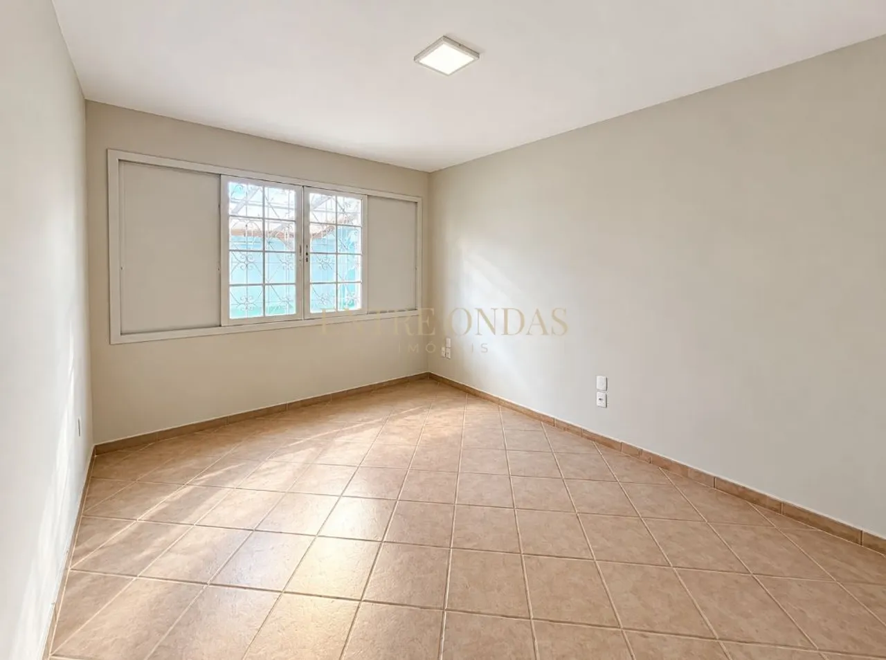 Casa de 240 m² y 5 dormitorios en Florianópolis — photo 11