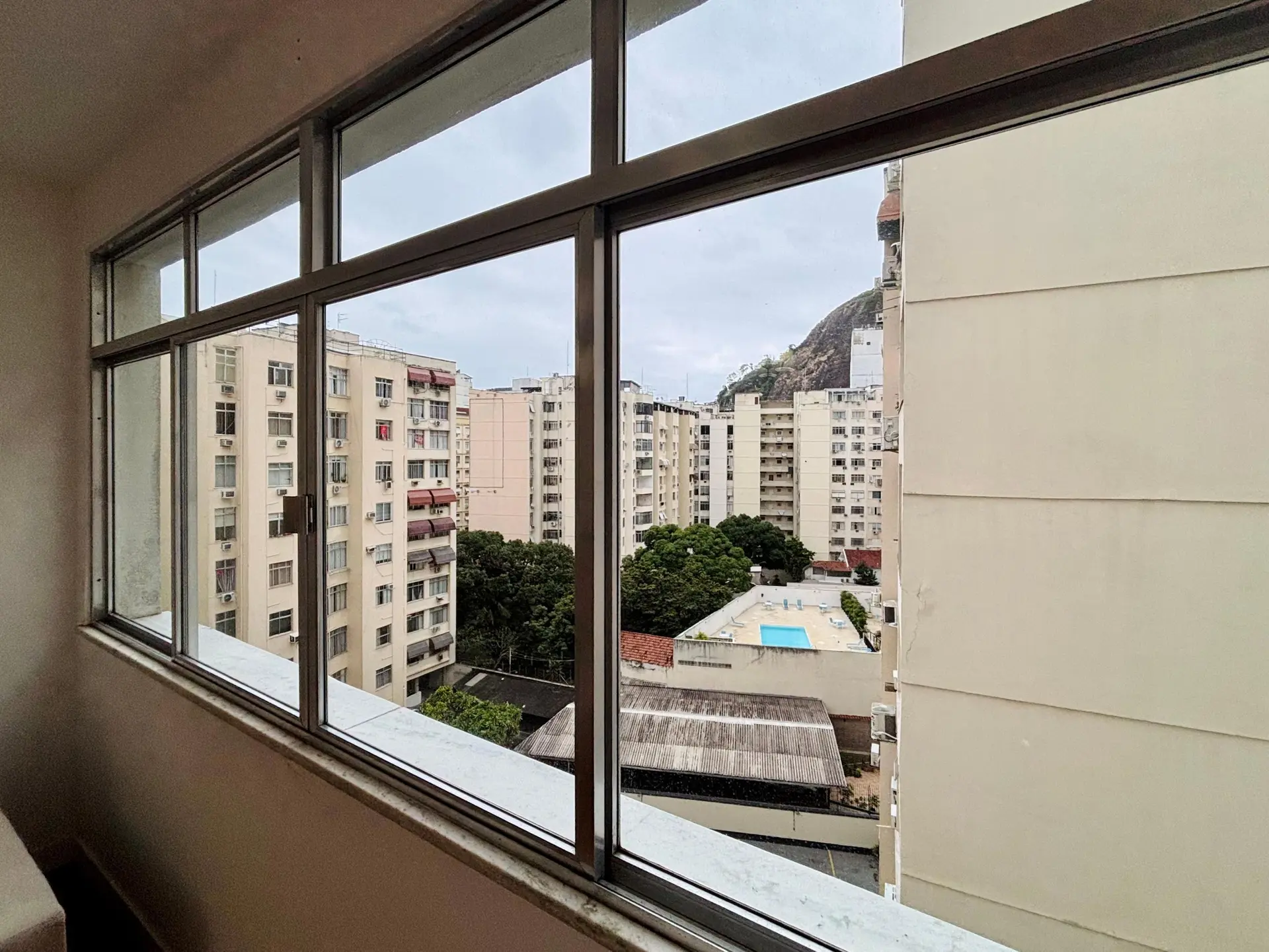 Washing machine in a 3-bedroom apartment, 110 m² — photo 4