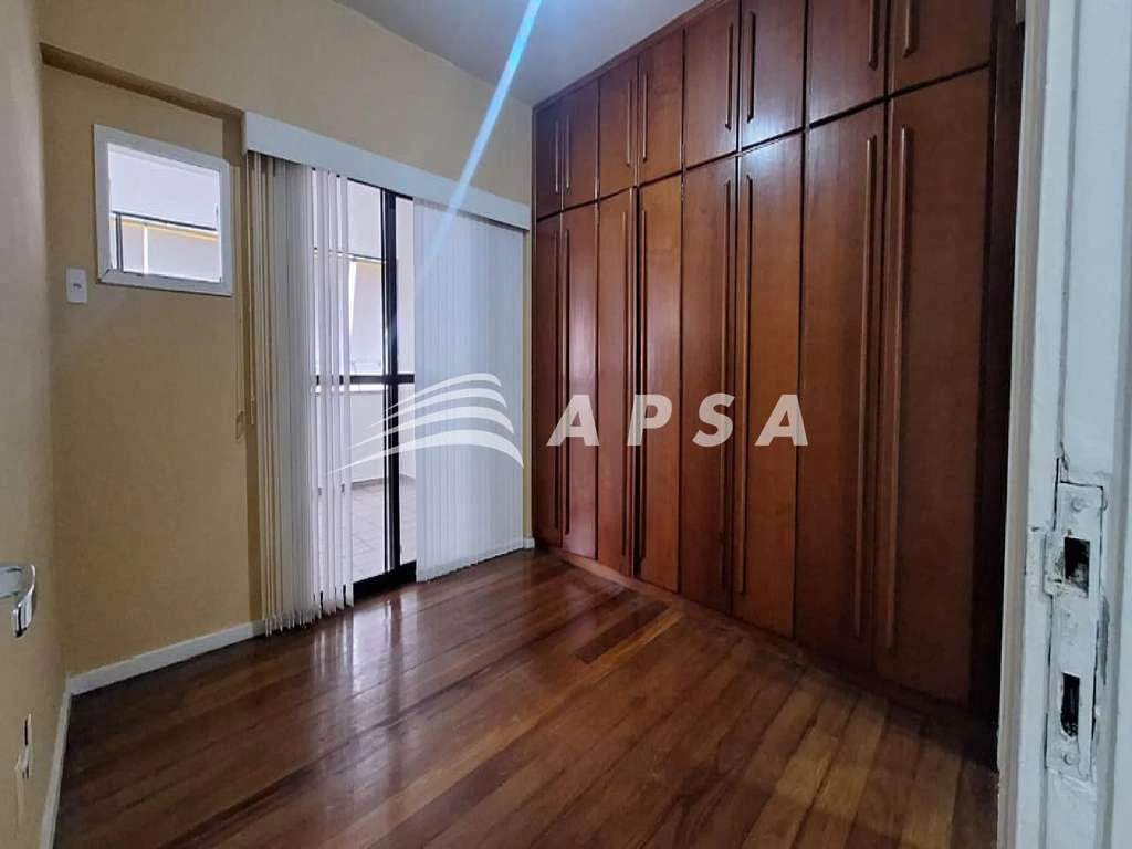 Apartamento de 200 m² com cozinha separada e 4 quartos — photo 14