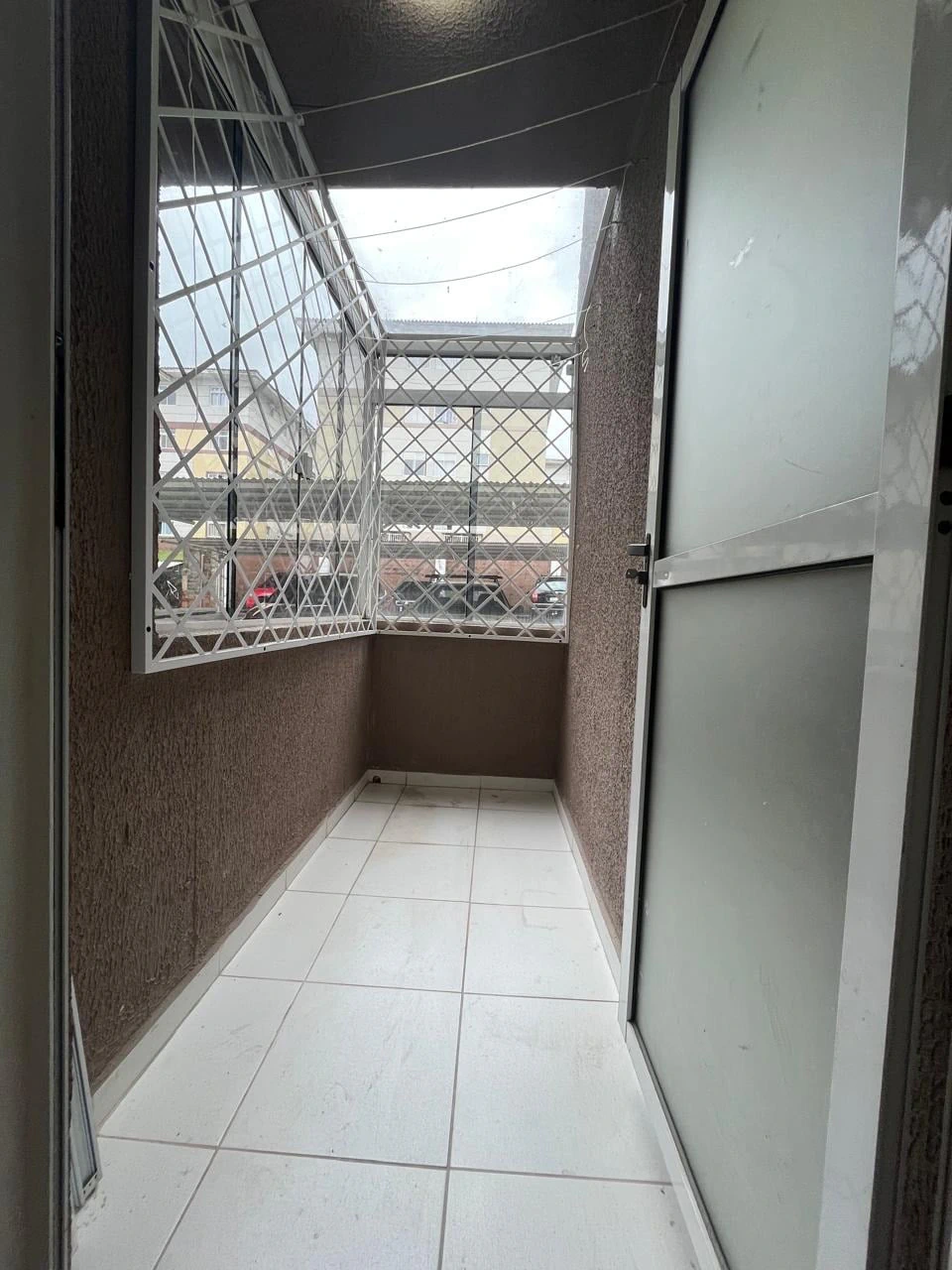 Apartment, 45 m², with a glass-enclosed balcony — photo 13