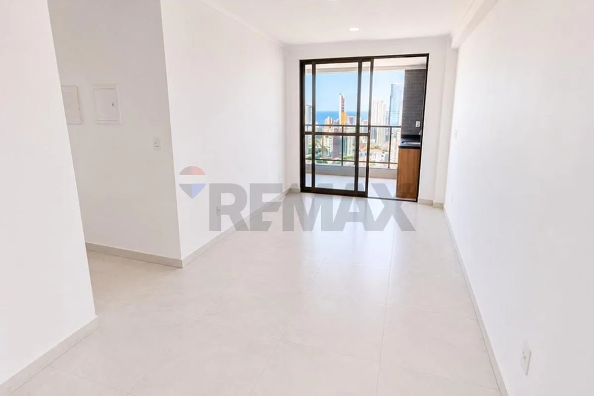 Меблированная квартира 76 м²: 2 спальни, 2 санузла и 2 места
