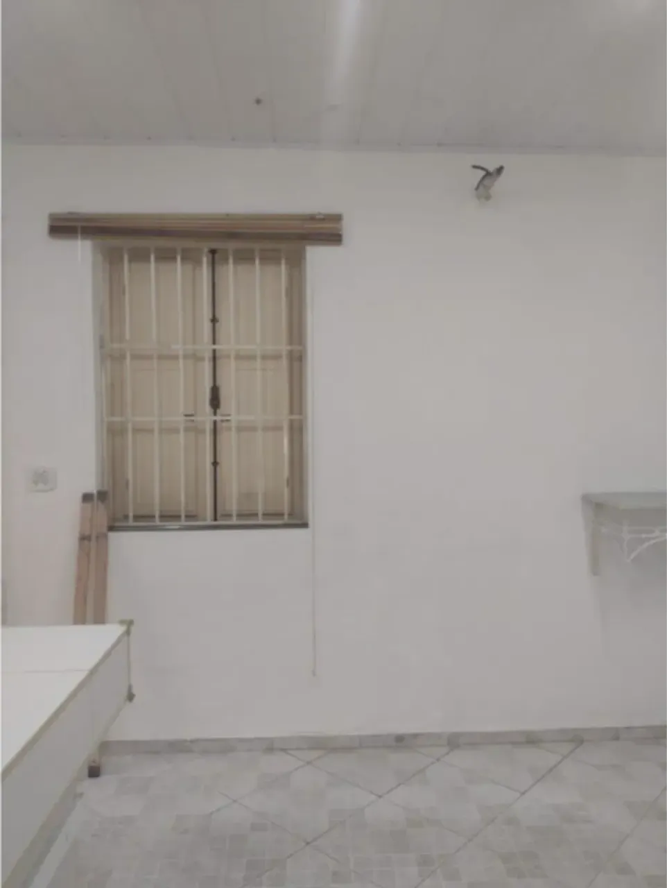 Casa sem mobília com 3 quartos e 1 banheiro — photo 11