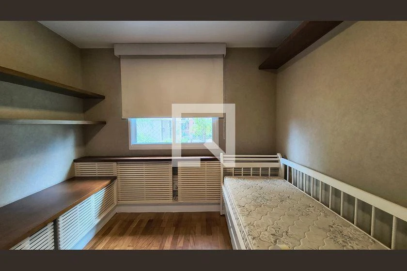 Apartamento, 122 m², com piso de madeira ou laminado — photo 32