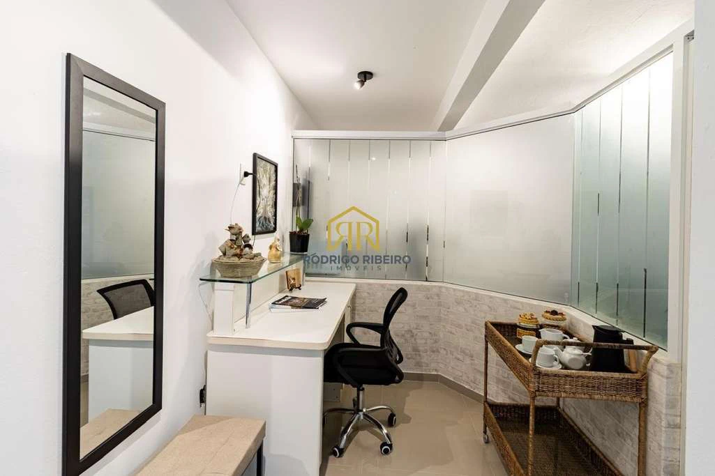 Меблированный дом с 4 спальнями и 360 м² — photo 4