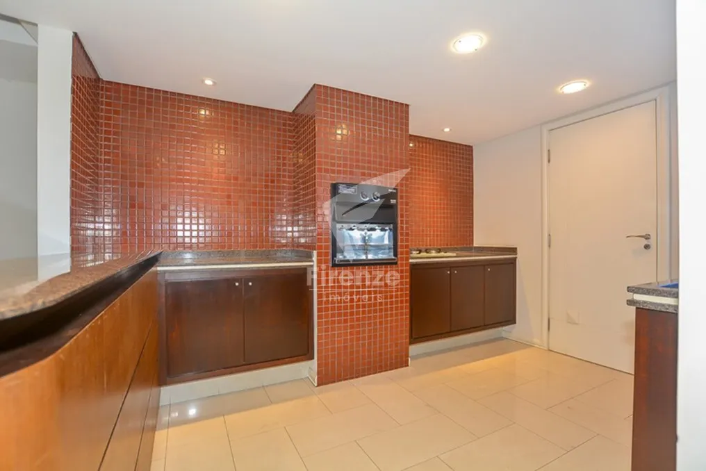 Apartment with 3 en-suite bedrooms and 2 parking — photo 56