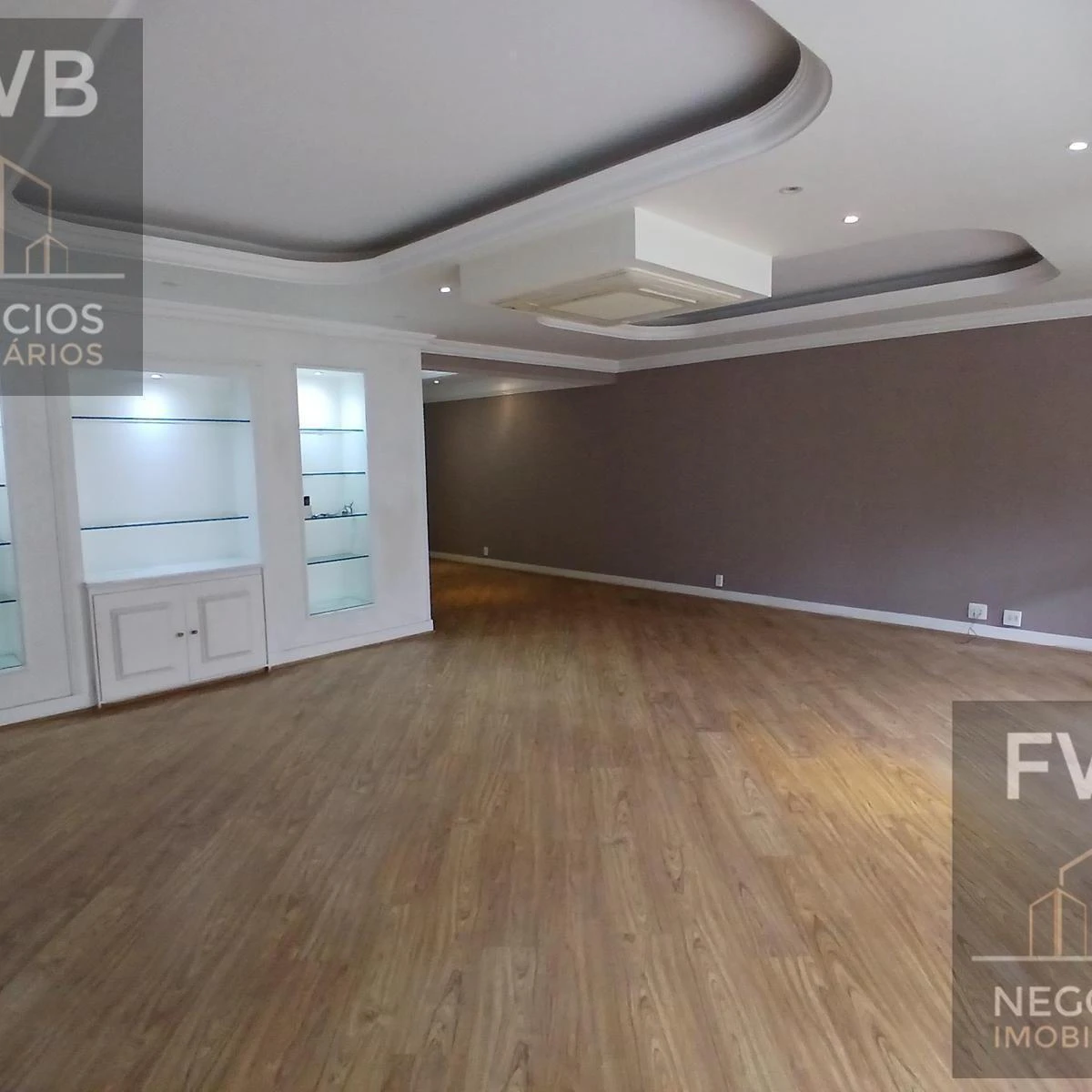 3-bedroom apartment with a home office — photo 3