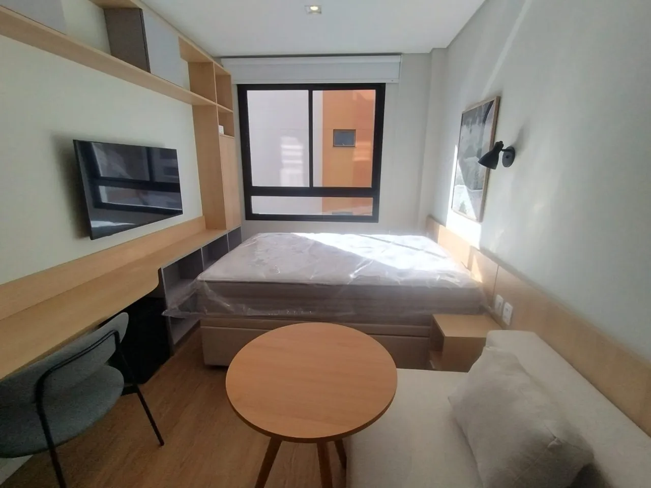 Furnished 21 m² studio with kitchenette and electric stove — photo 21