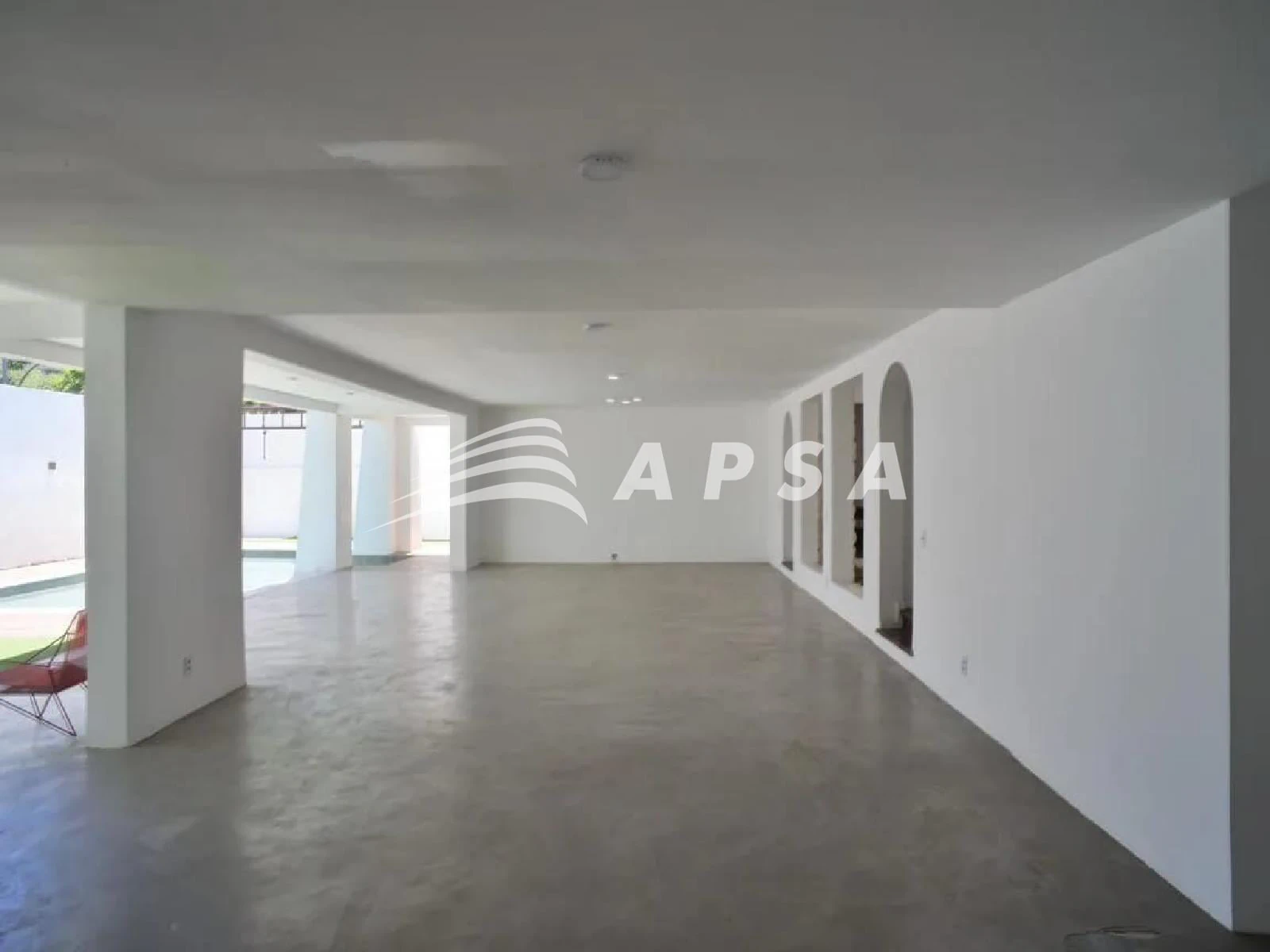 4-bedroom house with a private pool — photo 19
