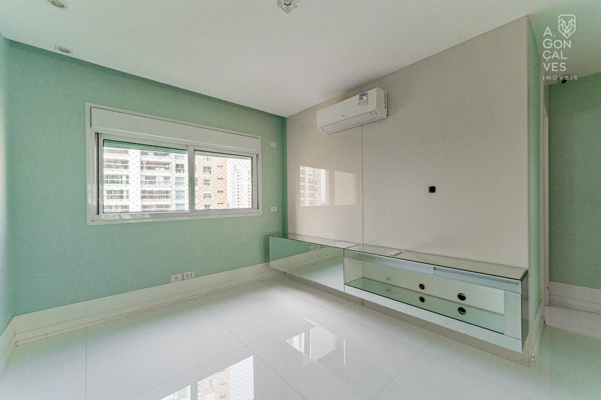 Departamento de 3 dormitorios en edificio con sauna — photo 22