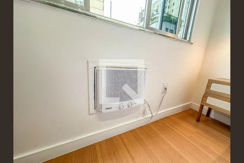 Furnished apartment, 35 m², with a home office — photo 9