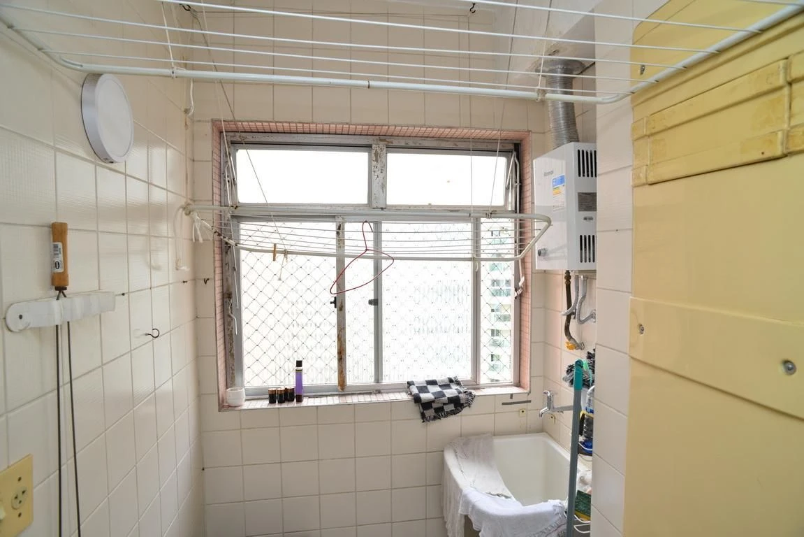 2-bedroom apartment in a building with a sauna — photo 16