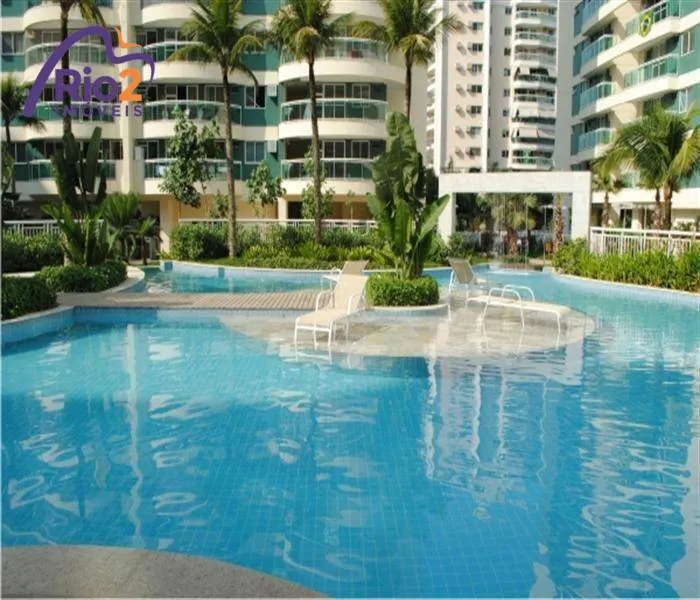 Furnished 77 m² apartment with enclosed glass balcony — photo 39