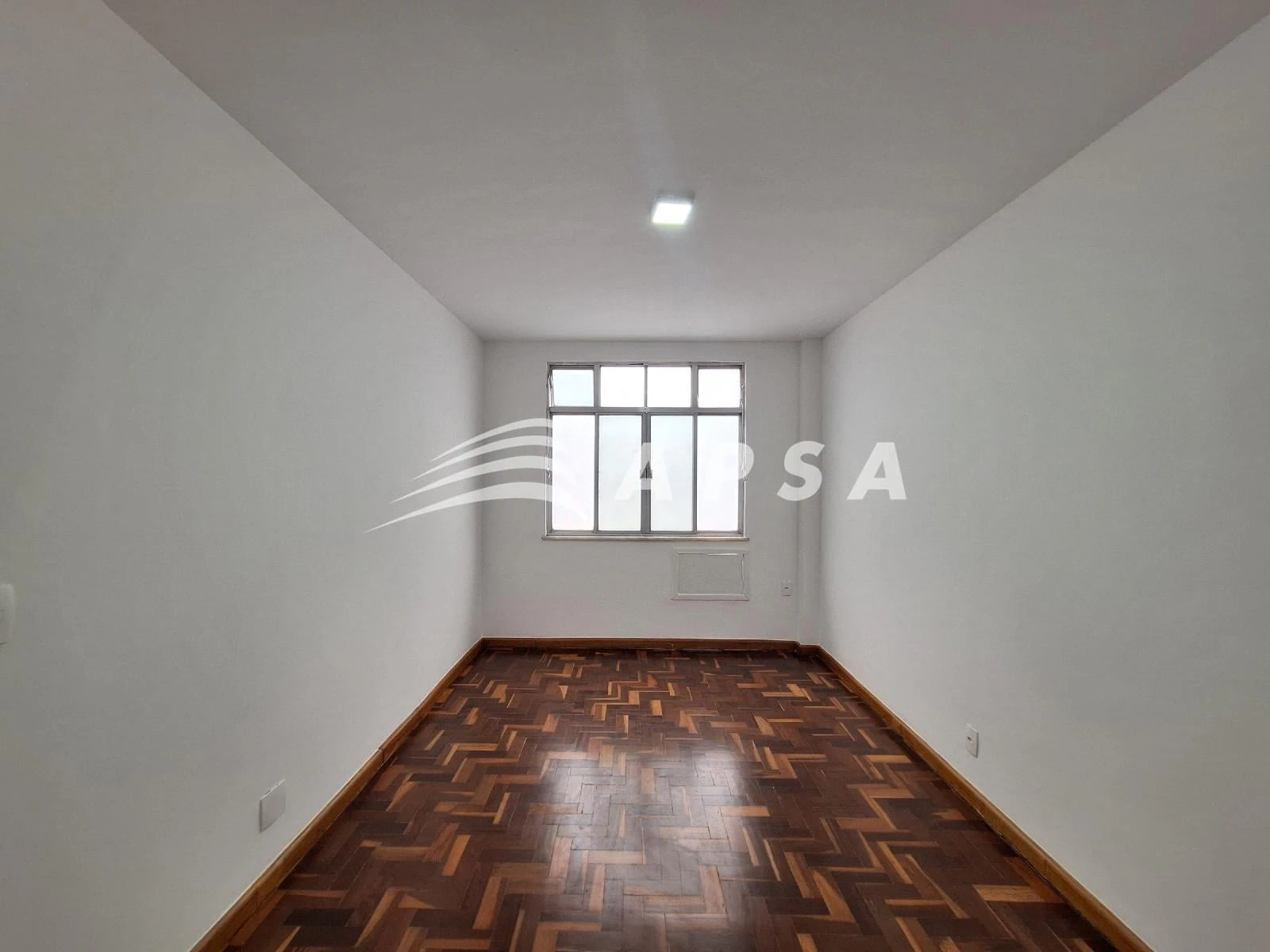 Apartamento triplex de 2 quartos com garagem para 2 carros — photo 3