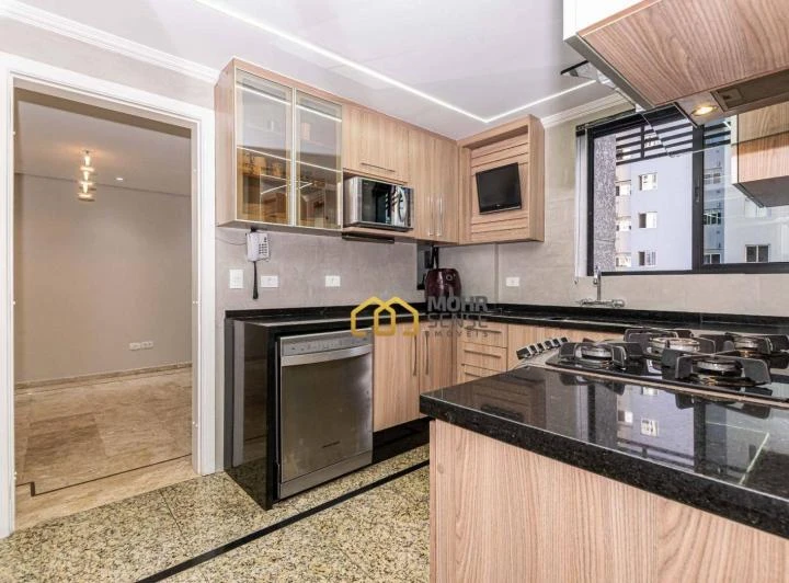 Unfurnished apartment with 4 en-suite rooms and 540 m² — photo 8