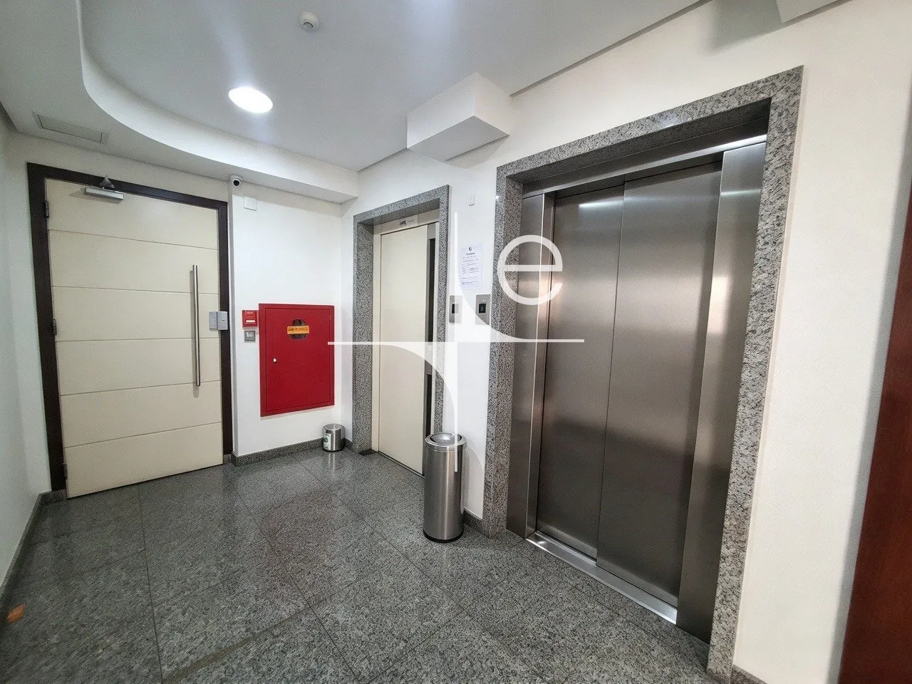 Apartamento de 2 quartos com closet, Centro — photo 7