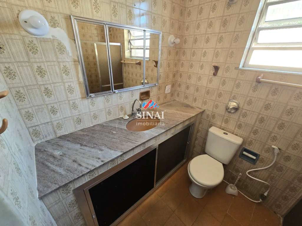 Casa com 4 quartos, 4 banheiros e 8 vagas — photo 13