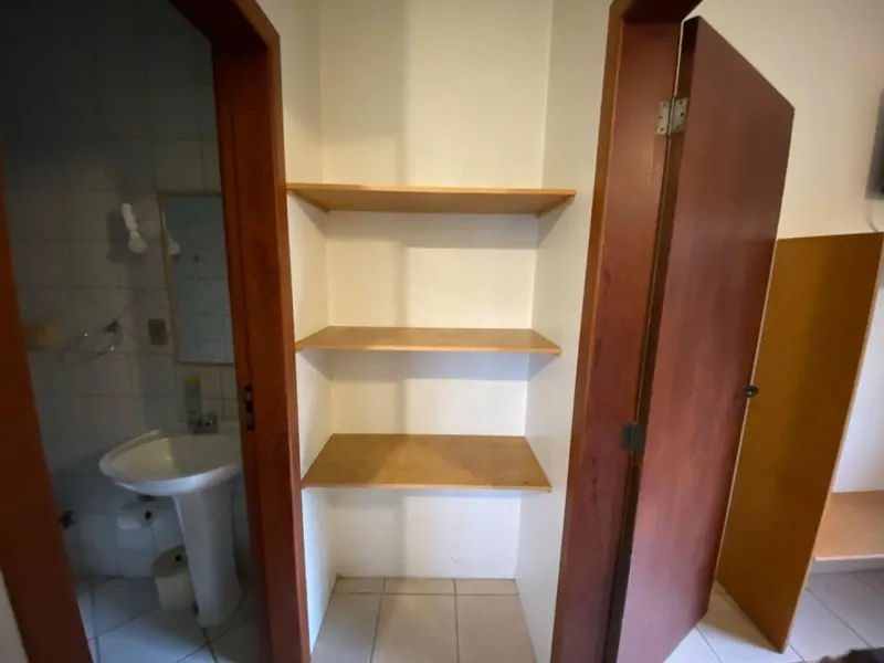 Ground-floor 1-bedroom apartment 45 m² with parking — photo 15