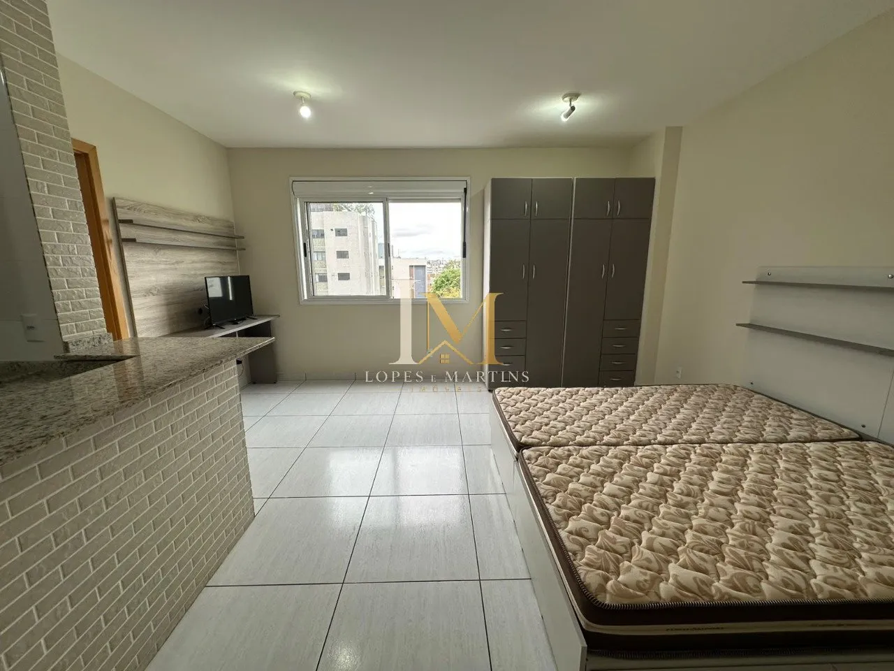 One-bedroom, 40 m² apartment in Curitiba — photo 2