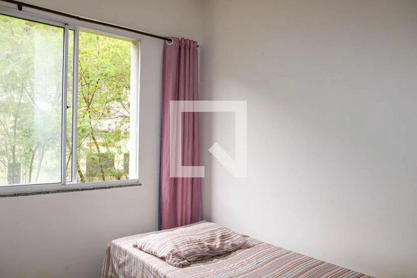 Apartamento mobiliado de 2 quartos em condomínio com piscina — photo 7