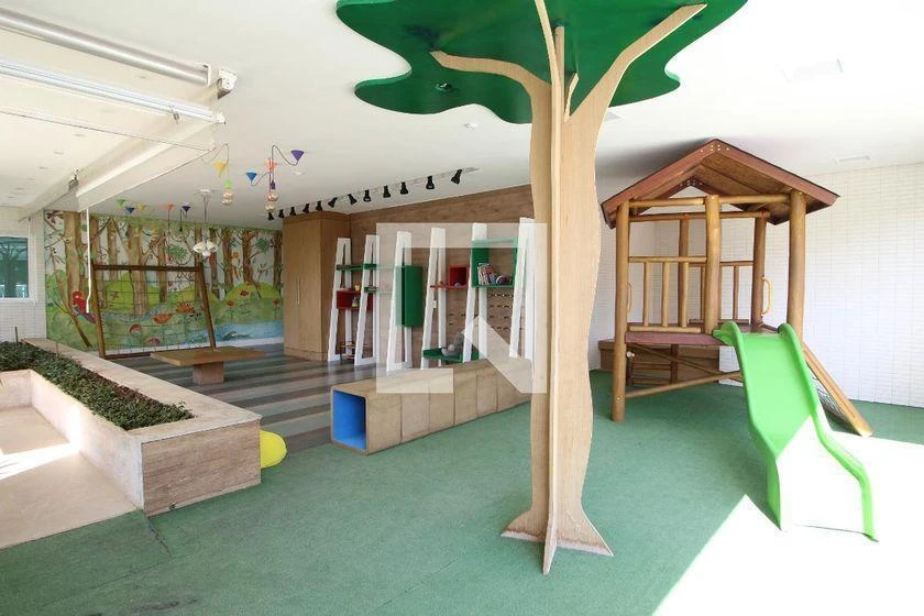 2-bedroom apartment in a building with a gym — photo 39