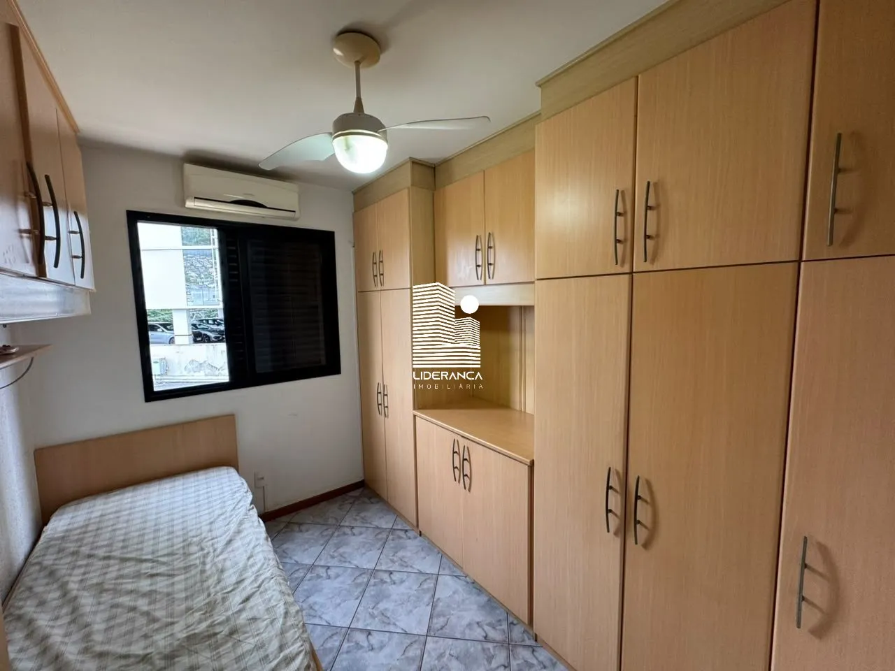 3-bedroom apartment, 1 with its own bathroom, 100 m² — photo 16