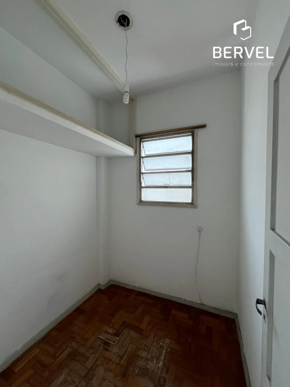4-bedroom apartment with a suite, 160 m² — photo 22