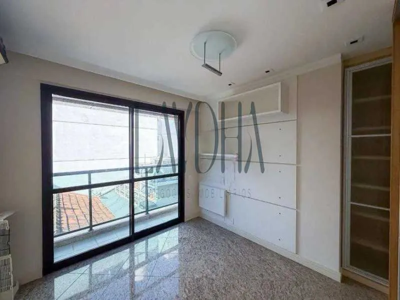 Apartment with 3 bedrooms and 3 bathrooms — photo 6