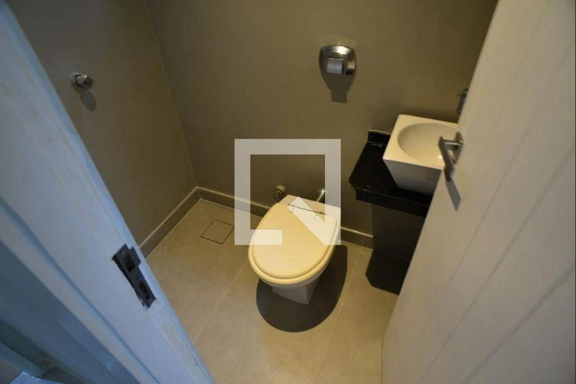 Apartment, 133 m², with a glass-enclosed balcony — photo 23