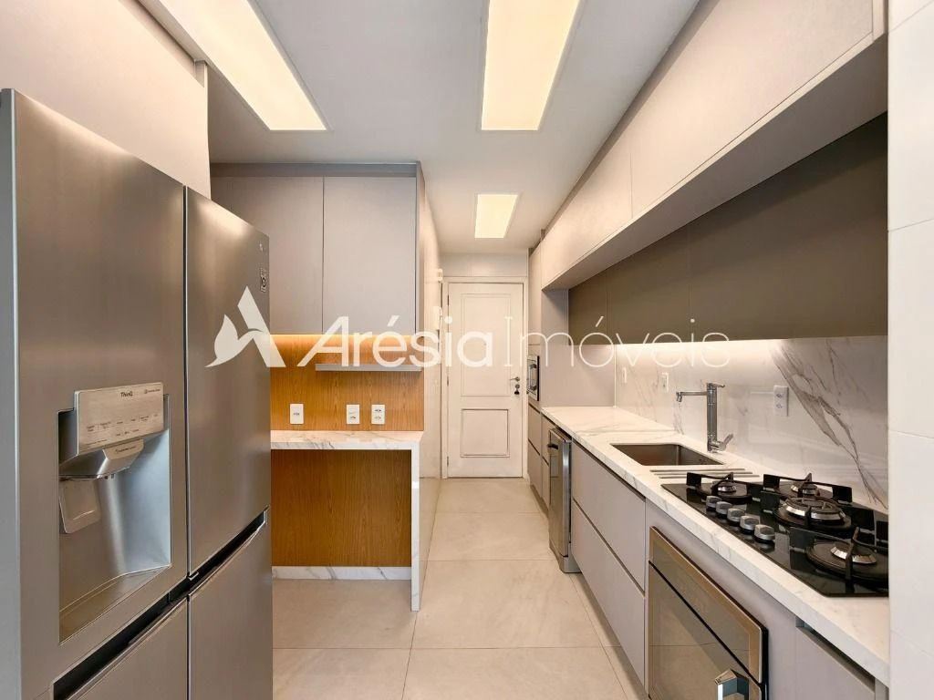 Cobertura mobiliada com 3 dormitórios e 290 m² — photo 43
