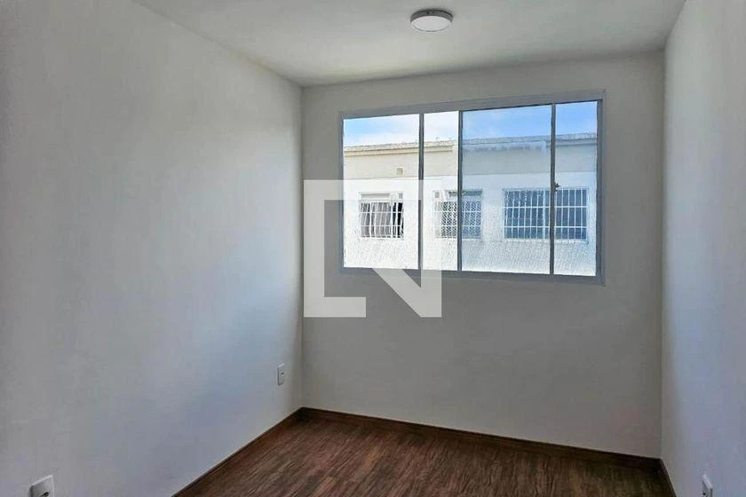 2-bedroom apartment in a building with a gym — photo 11