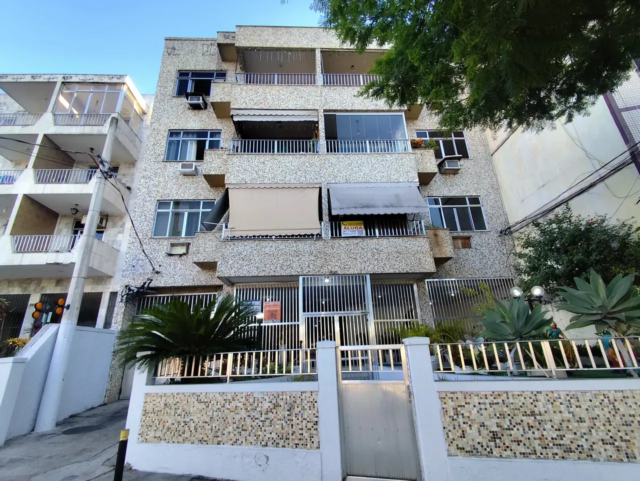Unfurnished apartment with 2 bedrooms and a washing machine — photo 4