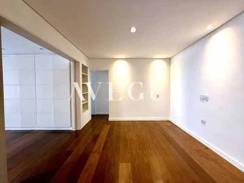 Apartamento com 3 suítes e varanda, 280 m² — photo 13