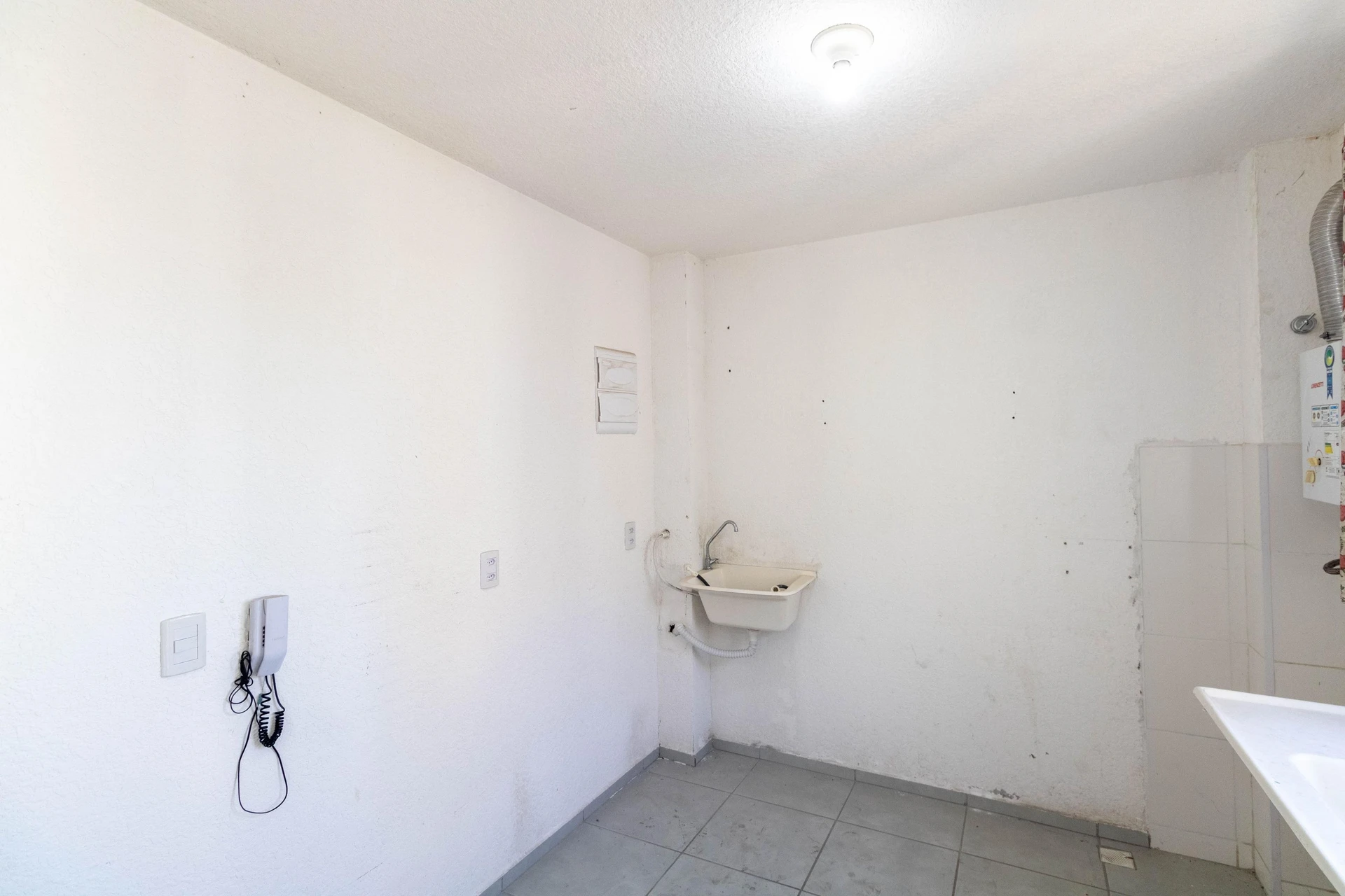 Apartment with 2 bedrooms, compact kitchen and 1 parking — photo 43