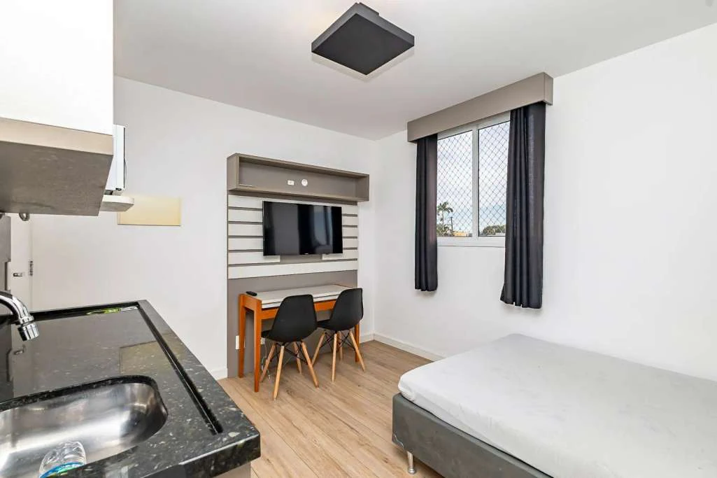 Студия 18 м² с 1 спальней и компактной кухней — photo 5
