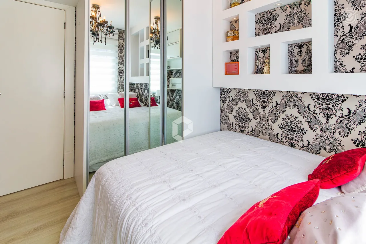 Furnished apartment with 3 en-suite bedrooms and 295 m² — photo 18