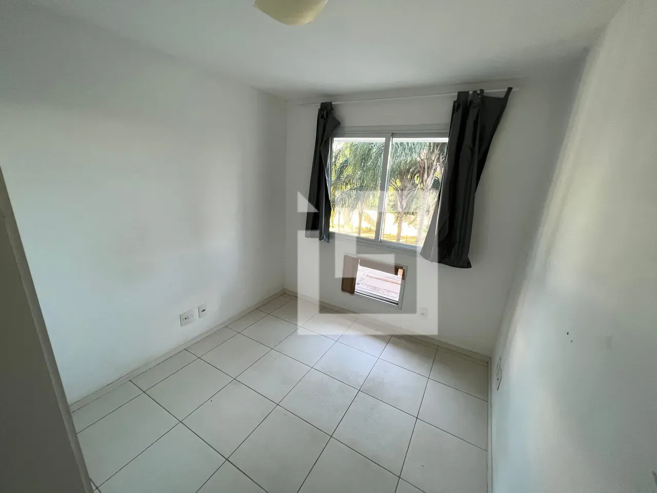 2-bedroom apartment in a building with a sauna — photo 13