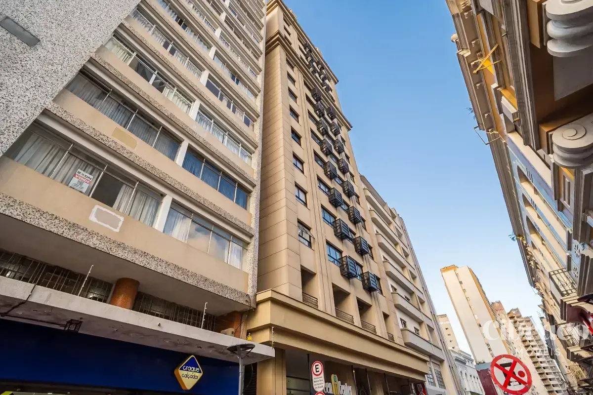 Apartamento con balcón, 2 dormitorios y 72 m² — photo 29