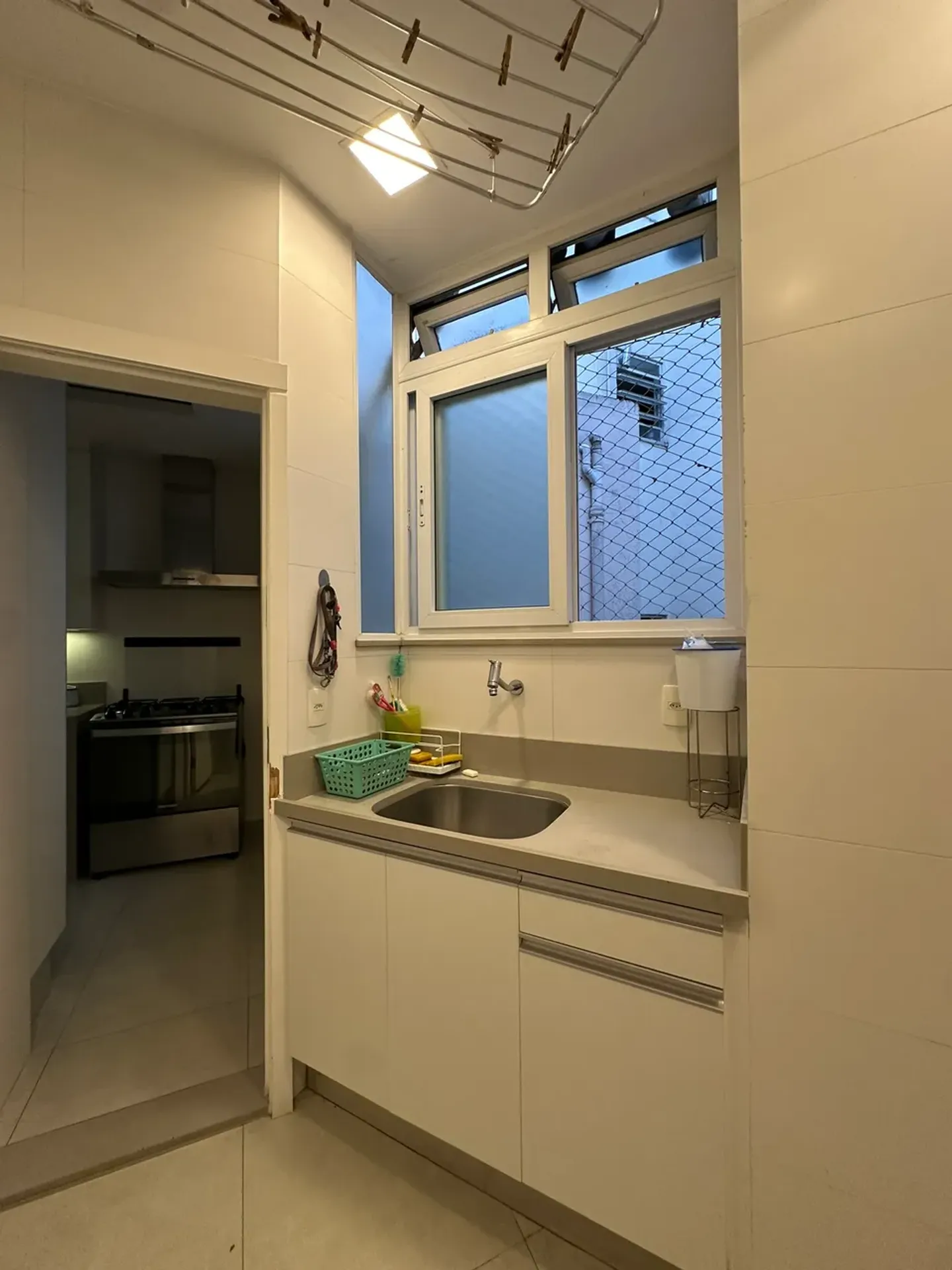 Furnished apartment with 3 bedrooms and 3 bathrooms — photo 20