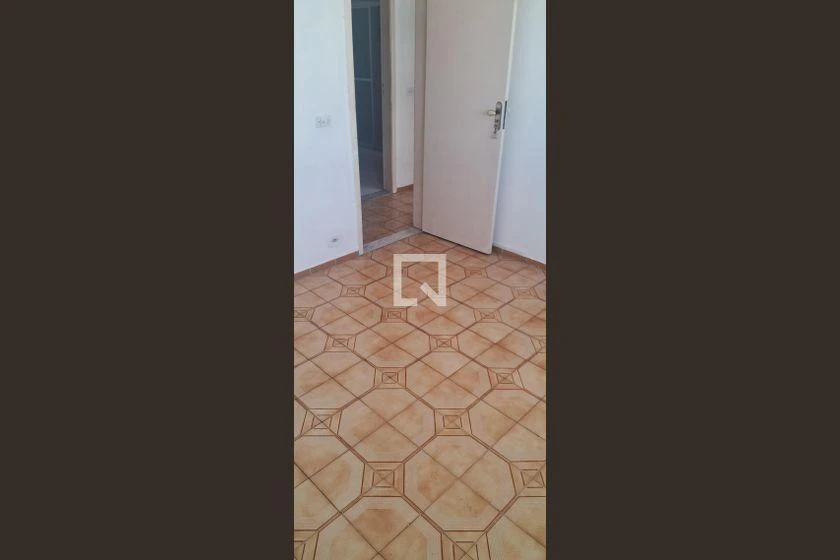 Apartamento para aluguel com 2 quartos e 1 banheiro — photo 12