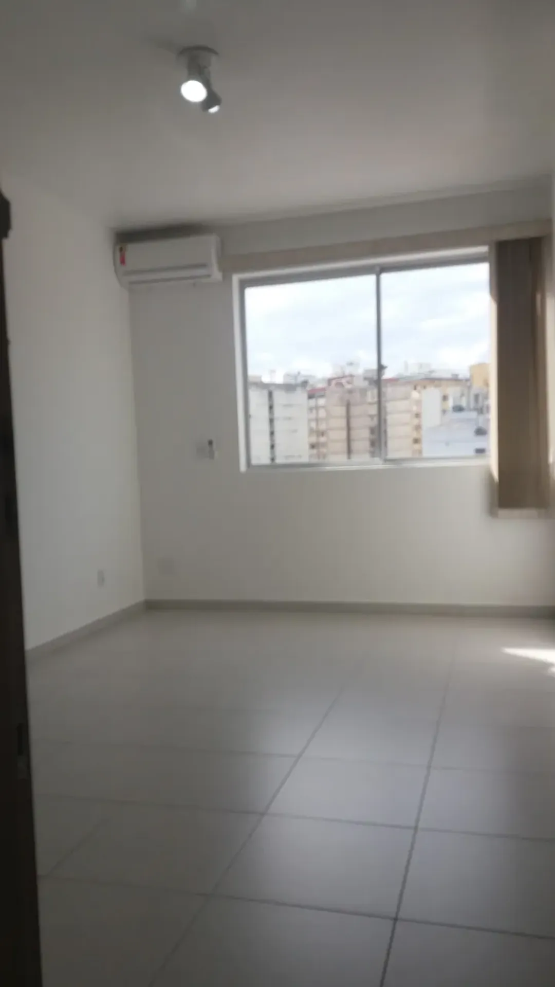 25 m² studio with 1 parking space and 1 bathroom — photo 3